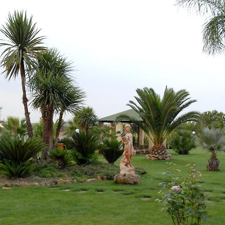 Masseria Grottella อาเวตรานา ภายนอก รูปภาพ