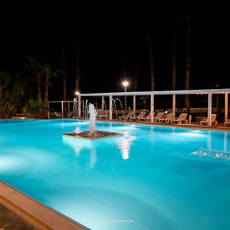 Masseria Grottella อาเวตรานา ภายนอก รูปภาพ